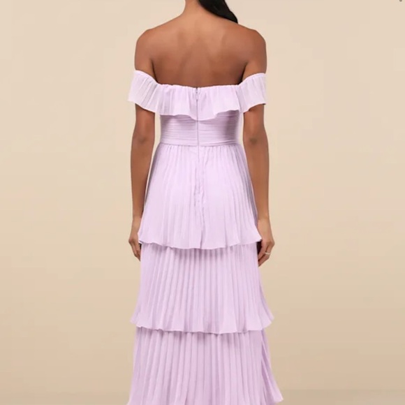 Lavender  Off-Shoulder ruffled Tiered maxi dress NWT - Picture 2 of 3
